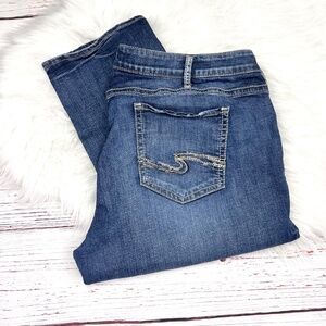 👖|•SILVER JEANS•| Suki Straight Jeans Size 24👖